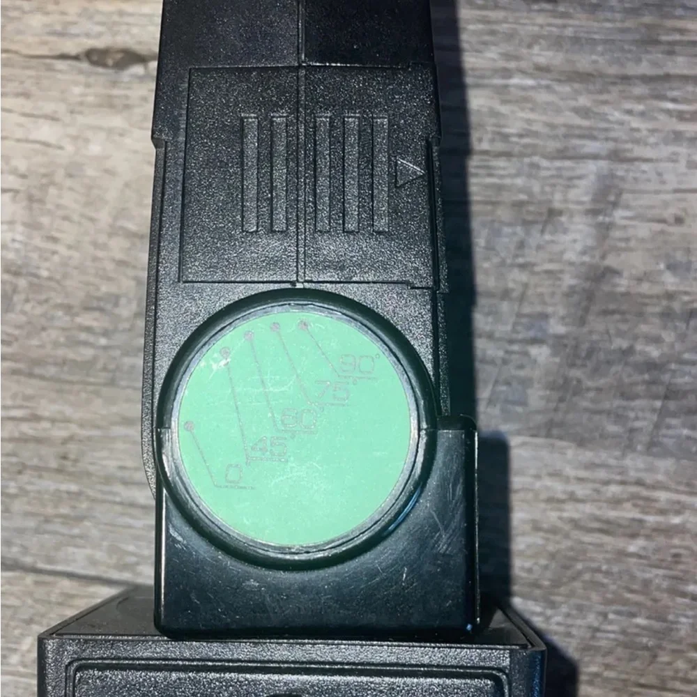 Thyristor Prinz Bounce N Fill 330-26 Camera Flash Made in Japan W/ Reflection